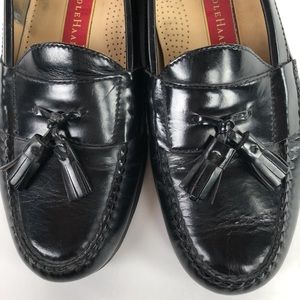 Men’s Cole Haan tassel loafers size 10 D
